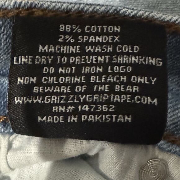 Grizzly Griptape Blue Jeans Light Wash Straight Fit Stretch Mens 31x30 NWT - Picture 11 of 11